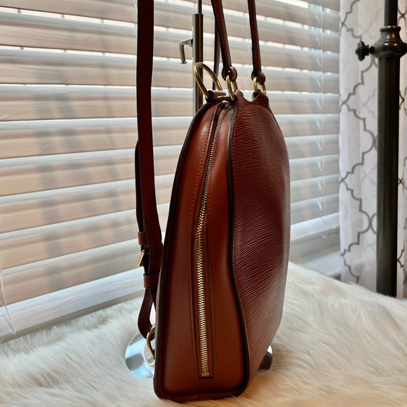 ♦️Louis Vuitton mabillon Epi Backpack - Picture 4 of 11